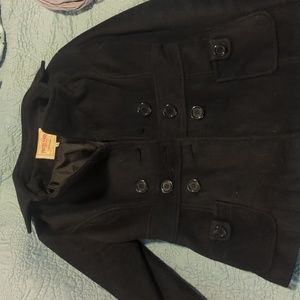 Small Pretty Good Los Angeles black pea coat
